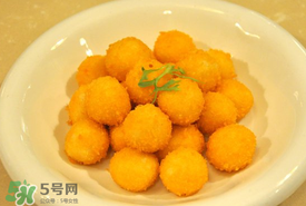 炸元宵是蒸完再炸嗎？速凍元宵怎么炸？