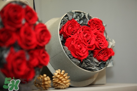 roseonly鮮花多少錢？roseonly永生花多少錢？