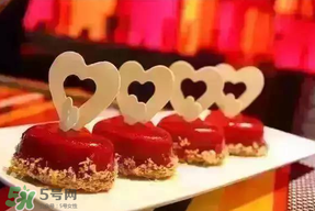 情人節(jié)晚餐吃什么？情人節(jié)晚餐在哪里吃合適？