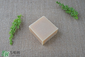 手工皂洗臉好嗎？手工皂和洗面奶哪個好？
