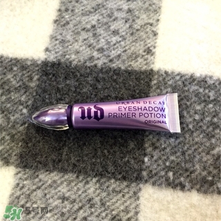 urban decay眼部打底膏怎么用？urban decay眼部打底膏用法+