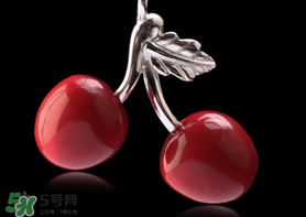 情人節(jié)送項(xiàng)鏈好嗎？情人節(jié)送女朋友什么項(xiàng)鏈好？