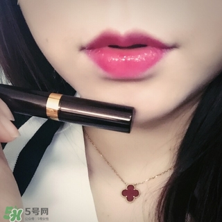 tom ford和ysl哪個好？tom ford和ysl口紅哪個好？