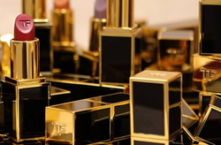 tom ford和迪奧哪個好？tom ford口紅和dior口紅哪個好？