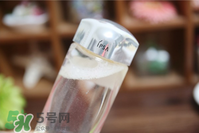 ipsa流金水含酒精嗎？茵芙莎流金水有酒精嗎？