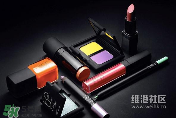 tom ford和nars哪個(gè)好？tom ford和nars唇膏口紅對(duì)比