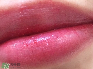 tom ford和mac哪個好？tom ford口紅和mac口紅哪個好？