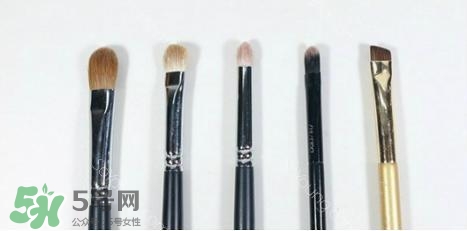 眼影膏用什么工具畫？眼影膏怎么化？