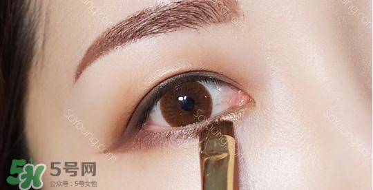 眼影膏用什么工具畫？眼影膏怎么化？