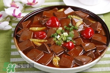 鴨血熱量高不高？吃鴨血會(huì)胖嗎？