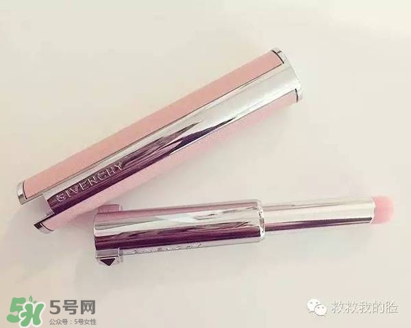 紀(jì)梵希小羊皮和禁忌之吻哪個好？紀(jì)梵希小羊皮和禁忌之吻對比