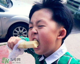 拉肚子可以吃甘蔗嗎？寶寶拉肚子能吃甘蔗嗎？
