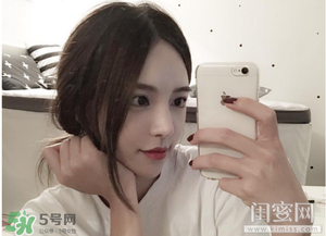 煙熏玫瑰色適合什么膚色？煙熏玫瑰色口紅適合黃皮嗎？