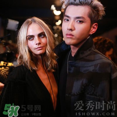 煙熏玫瑰色適合什么膚色？煙熏玫瑰色口紅適合黃皮嗎？