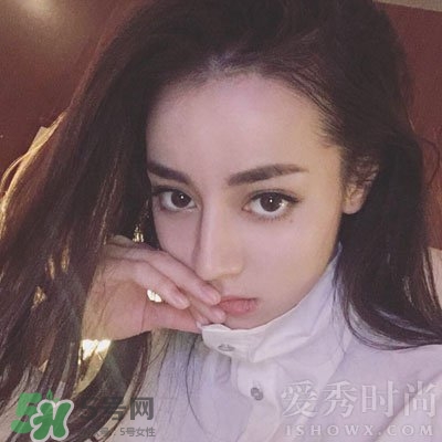 煙熏玫瑰色適合什么膚色？煙熏玫瑰色口紅適合黃皮嗎？