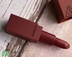 磚紅色和豆沙色的區(qū)別 磚紅色和豆沙色哪個好看？