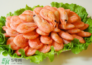 蝦冰凍發(fā)黑能吃嗎？蝦冰太久變黑了還能吃嗎？