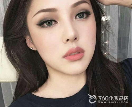 干玫瑰色適合什么膚色？干玫瑰色口紅適合黃皮嗎？