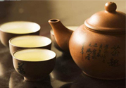 紫砂壺如何鑒別好壞？怎樣辨別紫砂壺的好壞？