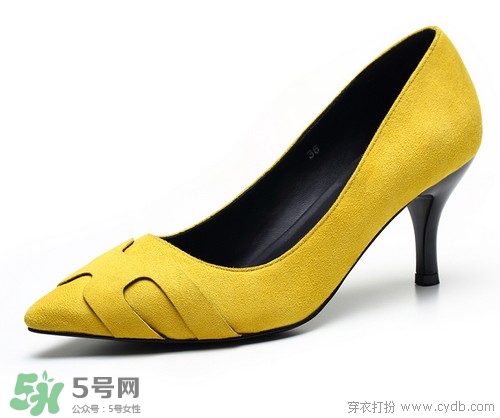4月份穿什么鞋子？四月份鞋子搭配