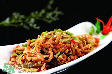 魚(yú)香肉絲用什么肉？魚(yú)香肉絲可以用雞肉嗎？