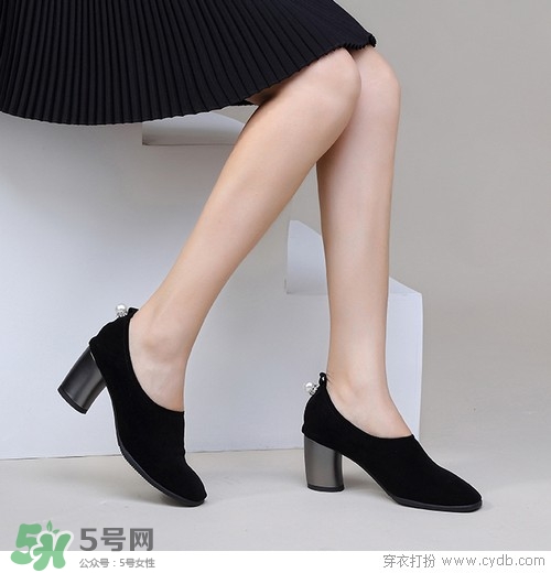 4月份穿什么鞋子？四月份鞋子搭配