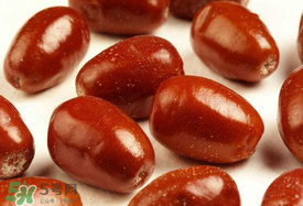 紅棗發(fā)白可以吃嗎？紅棗表面發(fā)白是發(fā)霉嗎？