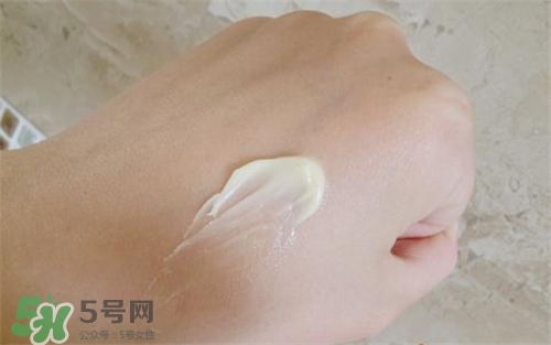 rice honey蜂蜜睡眠面膜好用嗎？美人糠蜂蜜睡眠面膜怎么樣？