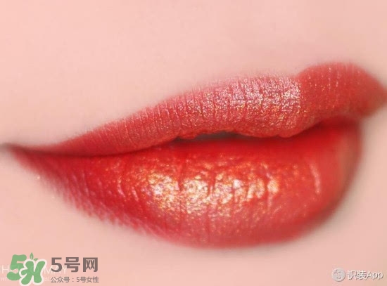 啞光口紅和珠光口紅哪個好？啞光口紅和珠光區(qū)別