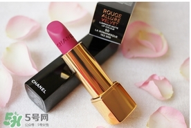 霧面口紅干嗎？霧面口紅太干怎么辦？