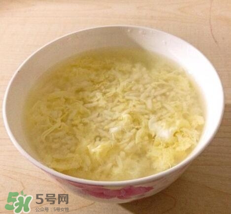 酒釀蛋真能豐胸嗎？酒釀蛋怎么吃豐胸？