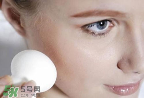 氣墊容易悶痘嗎？氣墊悶痘怎么辦？