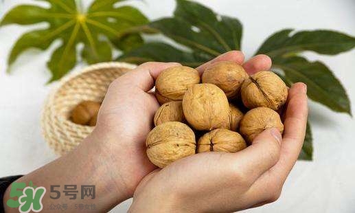 核桃酒孕婦能吃嗎？核桃酒下奶嗎？