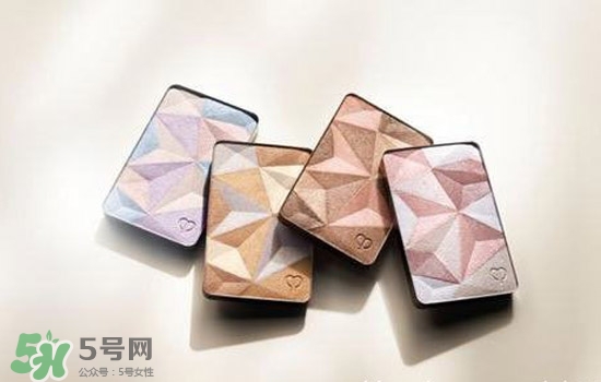 高光飛粉是什么意思？高光飛粉怎么辦？