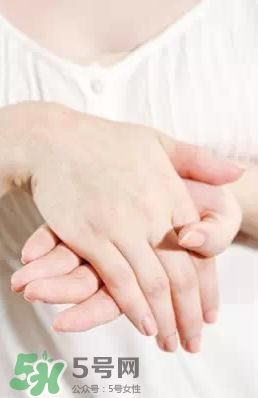 卸妝油悶痘怎么辦？卸妝油悶痘怎么補(bǔ)救？