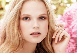 皮膚過敏可以用鹽水洗嗎？皮膚過敏用什么水洗臉？