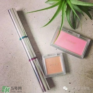 紫色腮紅適合什么膚色？紫色腮紅適合黃皮嗎？