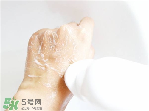 倩碧潔面儀刷頭怎么卸？倩碧潔面儀怎么替換刷頭？