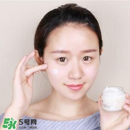 睡眠面膜使用誤區(qū)？睡眠面膜的錯(cuò)誤用法？