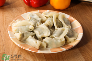 薺菜餃子發(fā)苦能吃嗎？薺菜餃子發(fā)苦怎么辦？