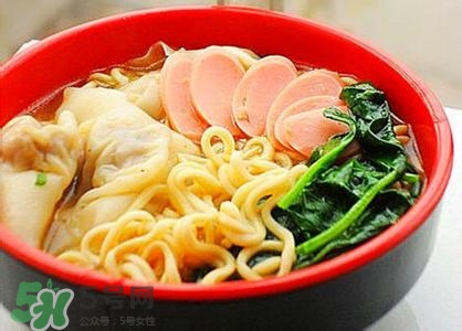 孕婦可以吃方便面嗎？孕婦吃方便面對胎兒有影響嗎