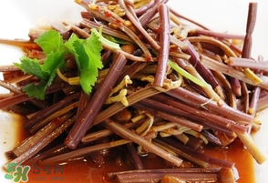 蕨菜苦能吃嗎？蕨菜苦的吃了會中毒嗎？