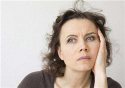 女人更年期年齡是多大？女人更年期是多少歲？