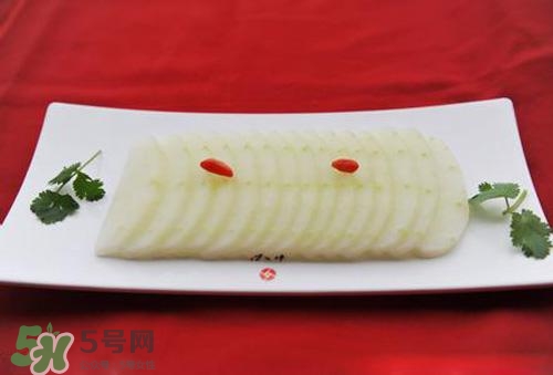 冬瓜要去皮嗎？冬瓜皮能吃嗎？