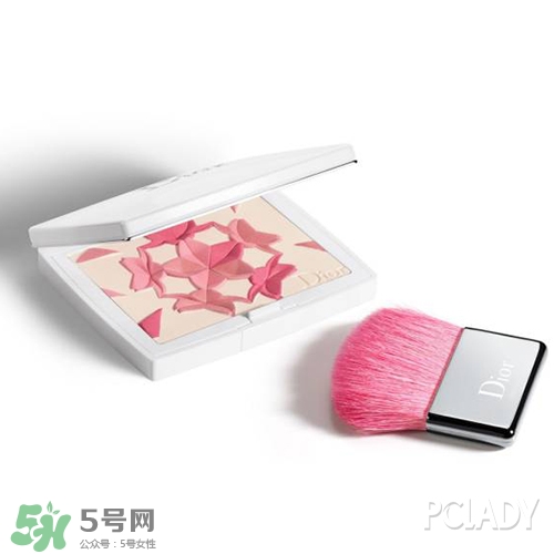 迪奧2017櫻花花瓣腮紅多少錢？2017dior櫻花腮紅專柜價格