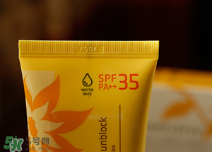 悅詩(shī)風(fēng)吟防曬霜價(jià)格 悅詩(shī)風(fēng)吟防曬霜spf50價(jià)格多少錢(qián)