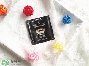 嬌蘭帝皇蜂姿眼霜怎么用？嬌蘭帝皇蜂姿眼霜使用方法