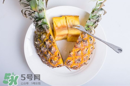 便秘可以吃菠蘿嗎？吃菠蘿會便秘嗎？