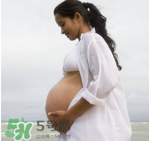 孕婦發(fā)燒怎么退燒？孕婦發(fā)燒能用退熱貼嗎？