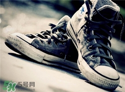匡威帆布鞋怎么清洗？converse帆布鞋怎么洗？